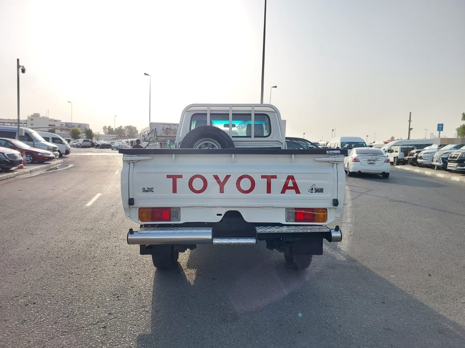 برچسب و نوشته تویوتا درب عقب لندکروز وانت